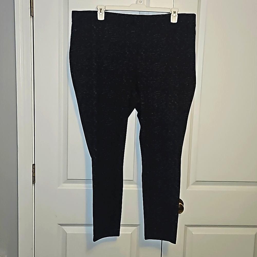 Artisan NY camo print leggings sz 22 EUC